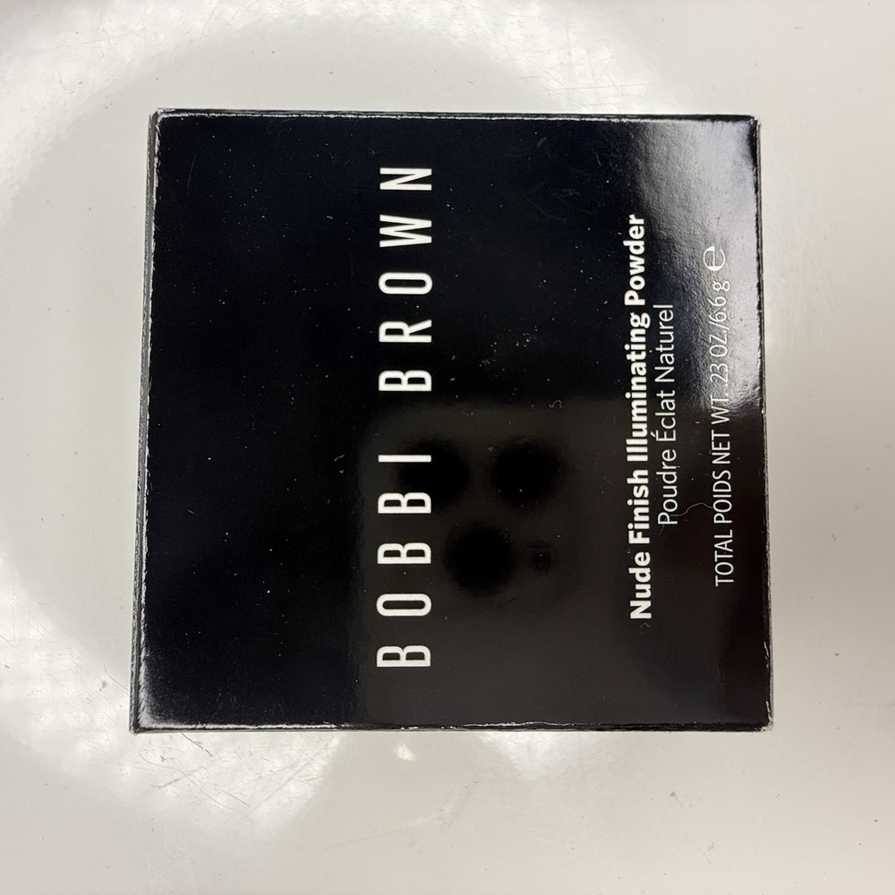 Bobbie Brown Nude Illuminating Powder .23OZ